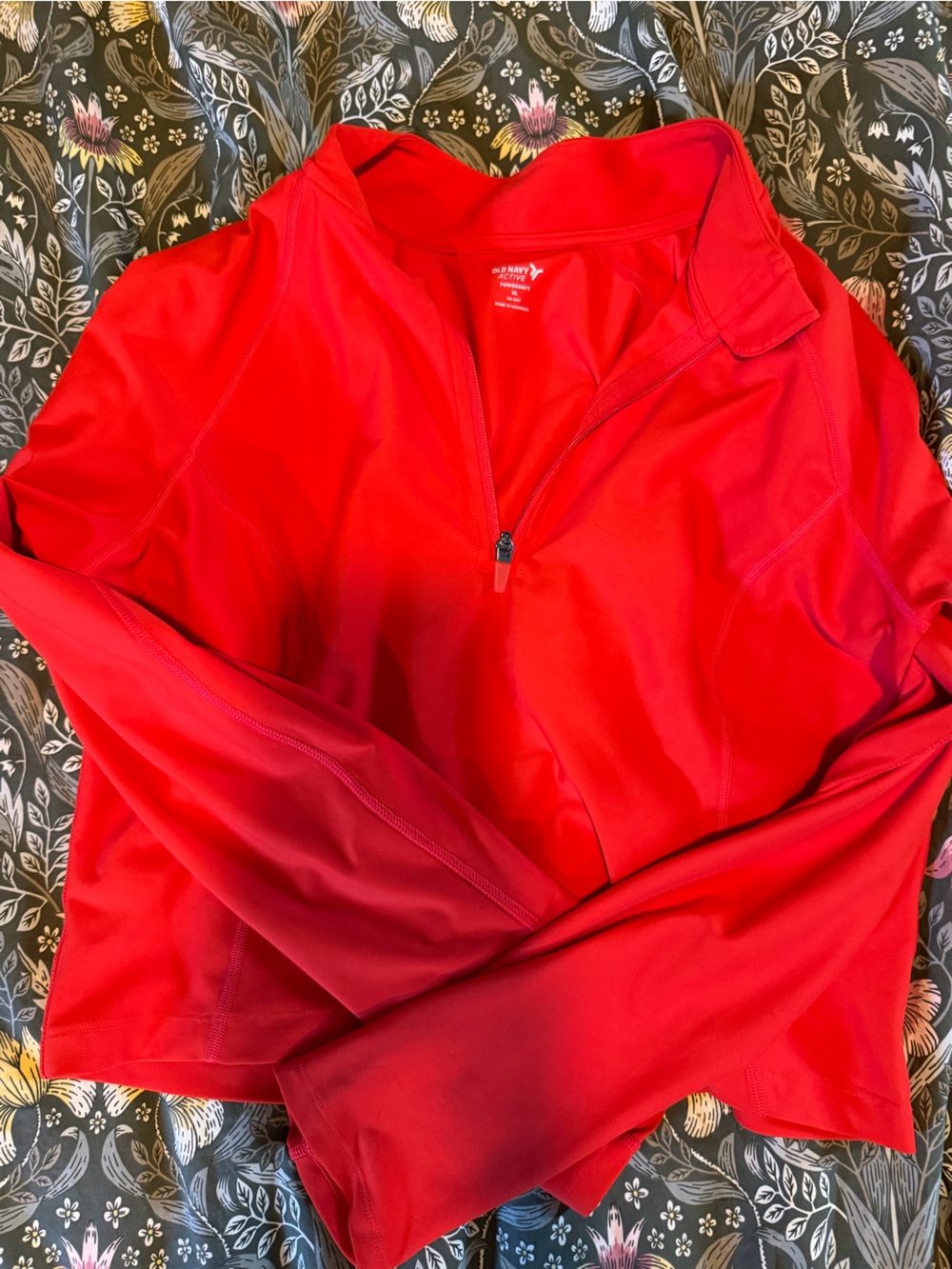 Old Navy Active Red Performance crop quarter zip